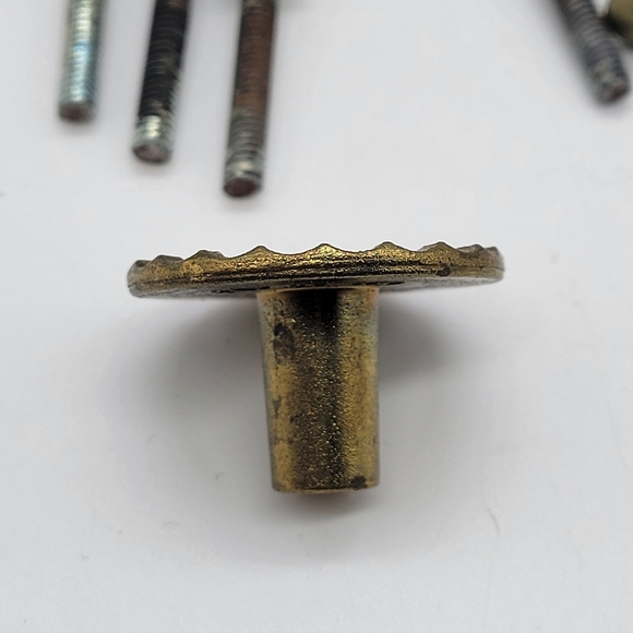 Vintage Lot of 9 Mixed Knobs Gold Tone Round Screws Allison Drawers Metal Round - Picture 4 of 11